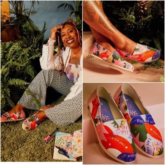 Toms Shoes - TOMS x Loveis Wise Multi Canvas Alpargata